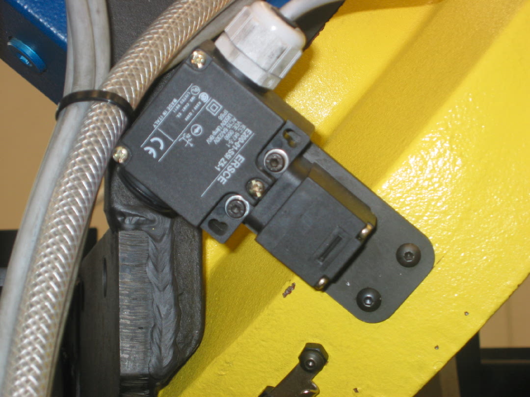 KEY SAFETY LIMIT SWITCH
