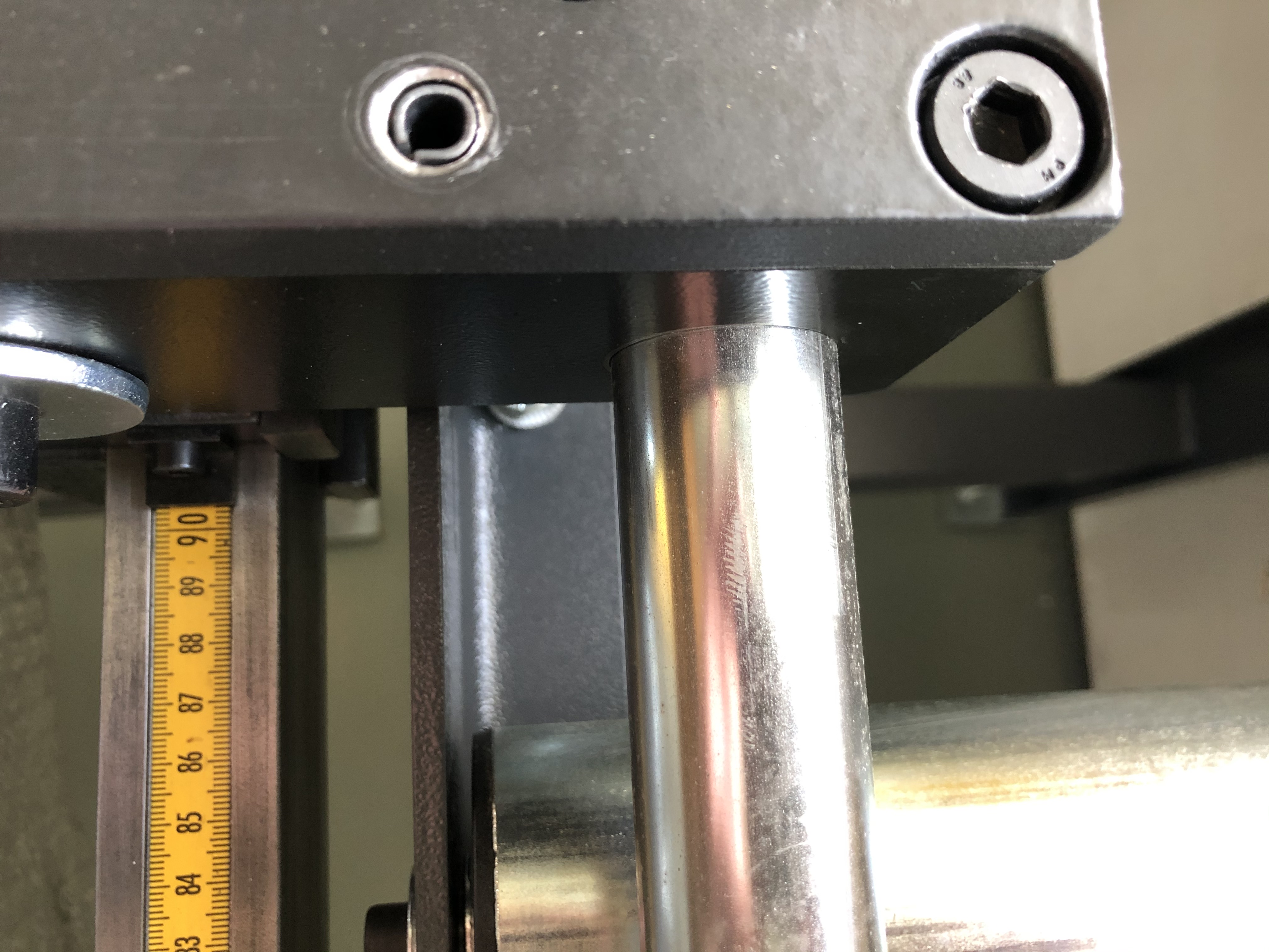 Manueller Materialanschlag mit Maßband 2000 mm