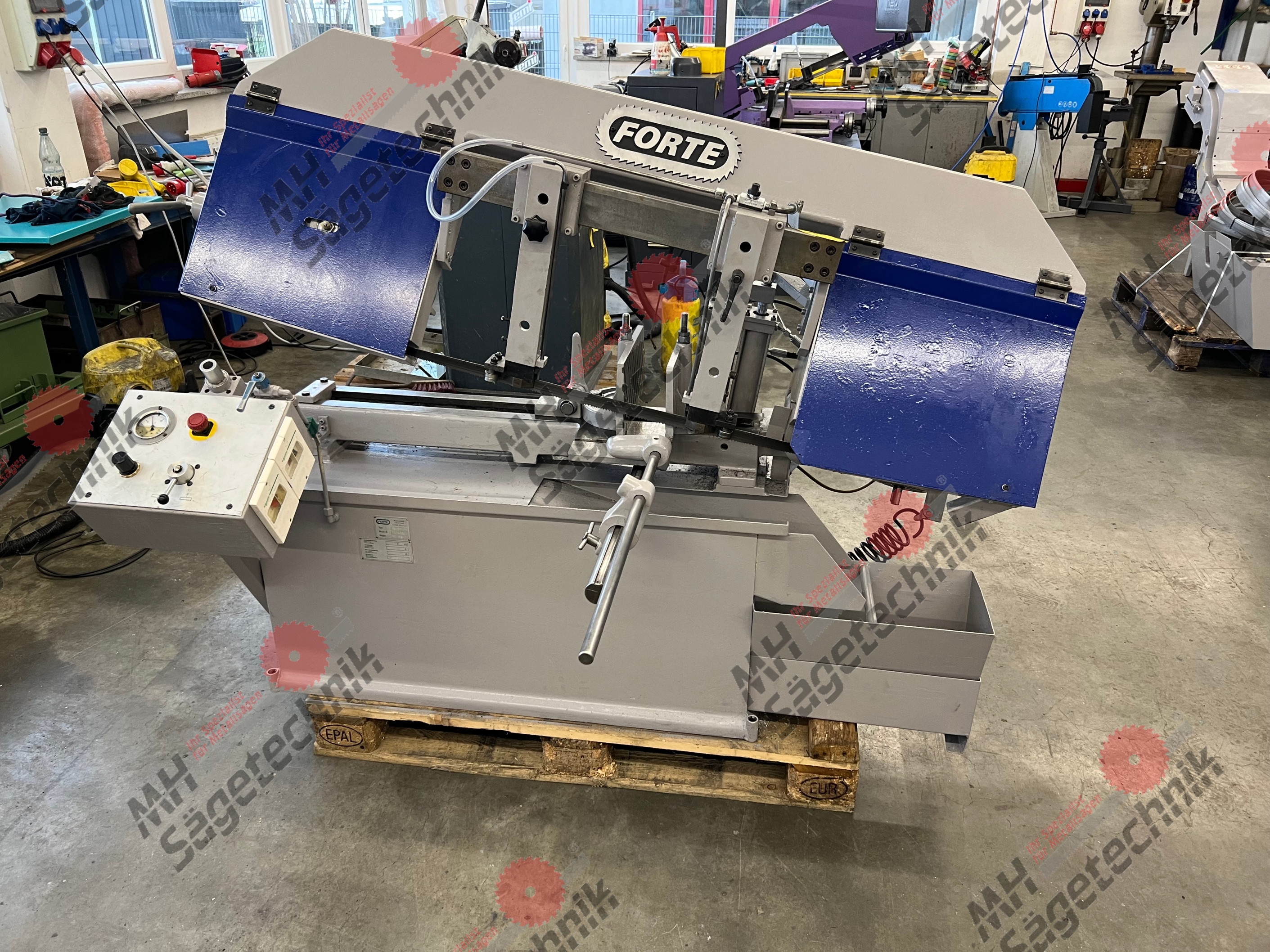 Forte 320 Bj.11/94